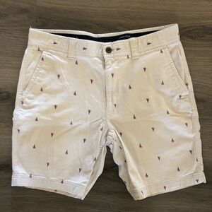 St. John's Bay Cream Flat-Front Shorts with Red & Blue Sailboat Motif
